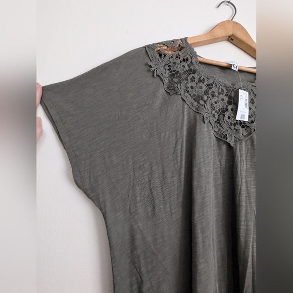 NWT Sage Green, dolman sleeve, lace front tee - Picture 2 of 11